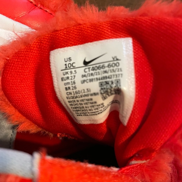Nike Team Hustle D9 Lil 'Fast n Furry - Chile Red' CT4066-600 size 10C - Picture 6 of 8